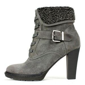 White Mountain Nubuck Suede Boots